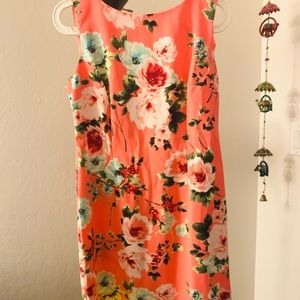 Beautiful A line dress! If u love fashion u will love it!